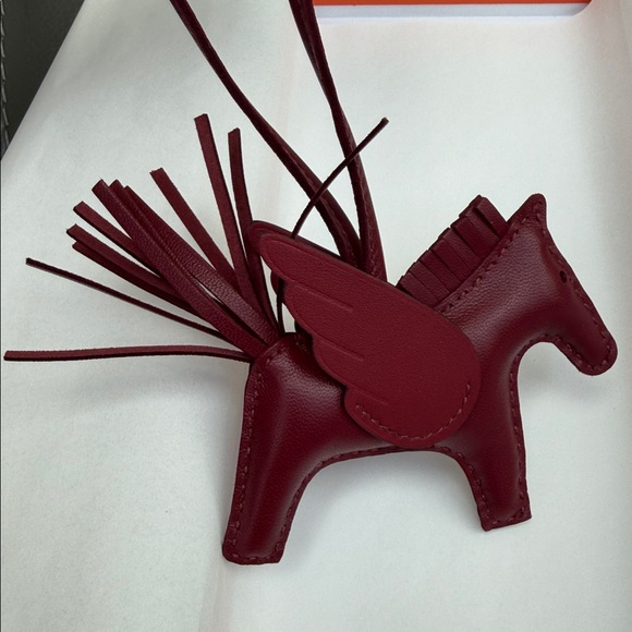 HERMES Rodeo bag accessory charm small size Rouge Grenat BNIB. New. Full set - Picture 4 of 13